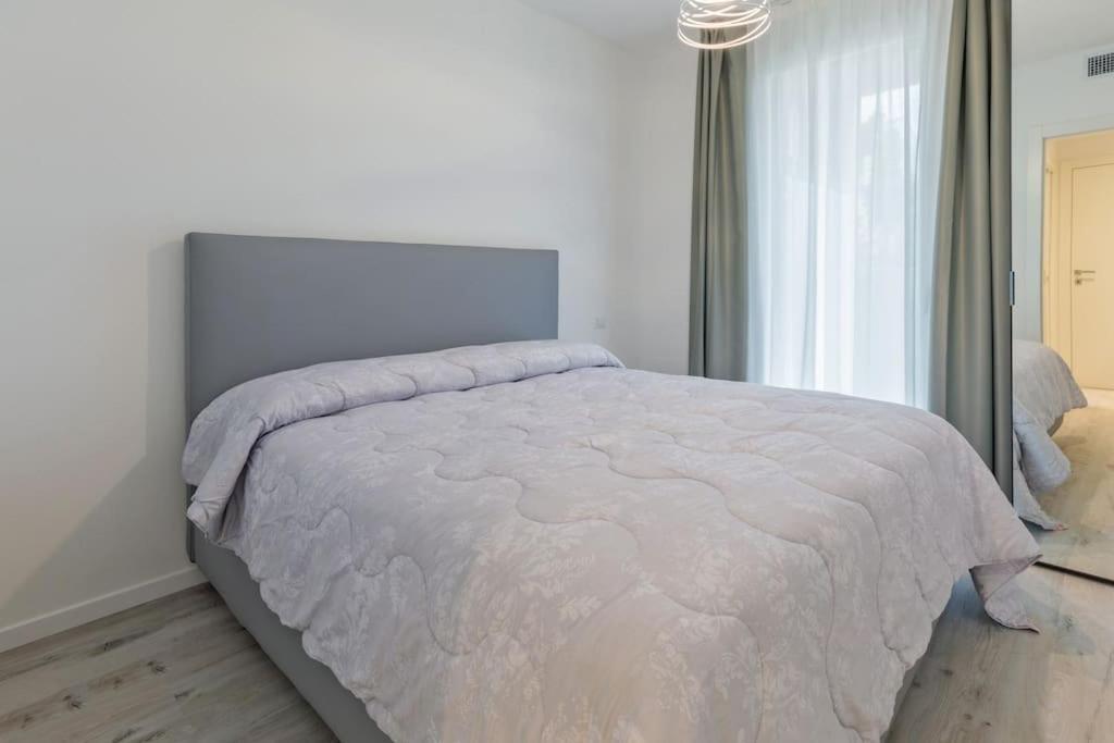 Wave Island! Luxury Resort A Jesolo - Piscina E Park Free! エクステリア 写真