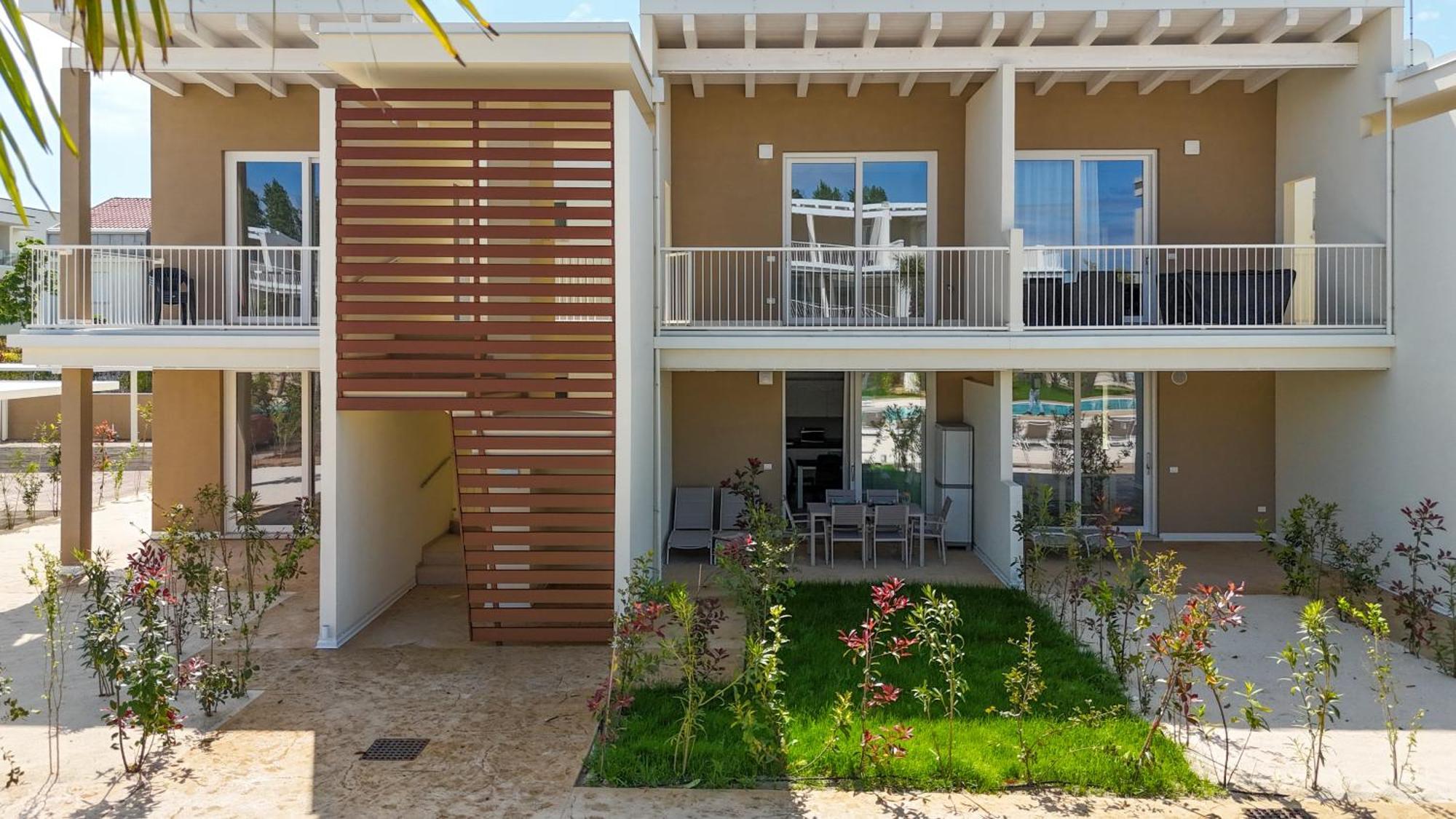 Wave Island! Luxury Resort A Jesolo - Piscina E Park Free! エクステリア 写真