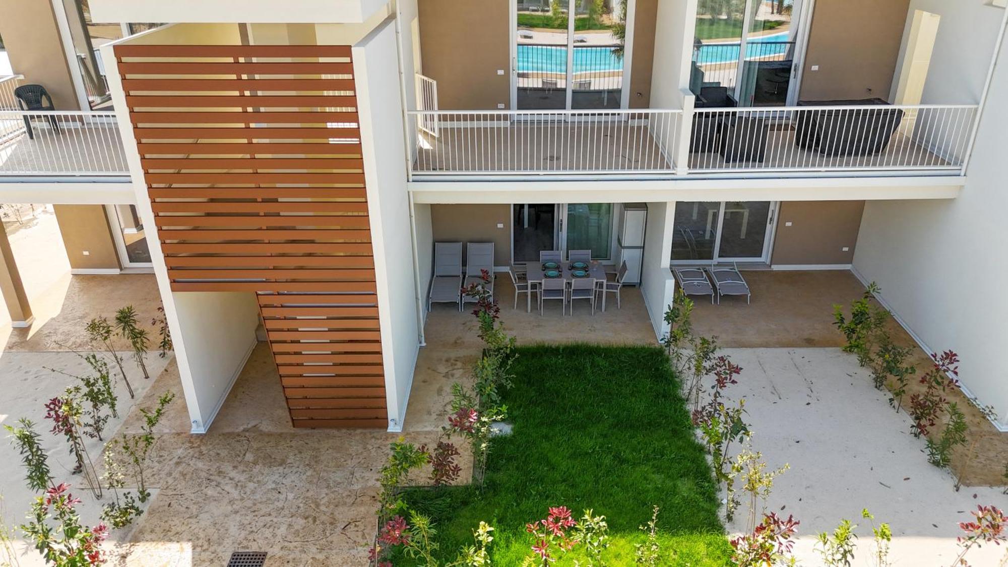 Wave Island! Luxury Resort A Jesolo - Piscina E Park Free! エクステリア 写真